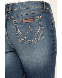 Wrangler Retro Women's Dark Mae Bootcut Jeans - Plus 11 Wrangler Retro Women's Dark Mae Bootcut Jeans - Plus -Ladies Western Cowboy 2000281031 400 P4