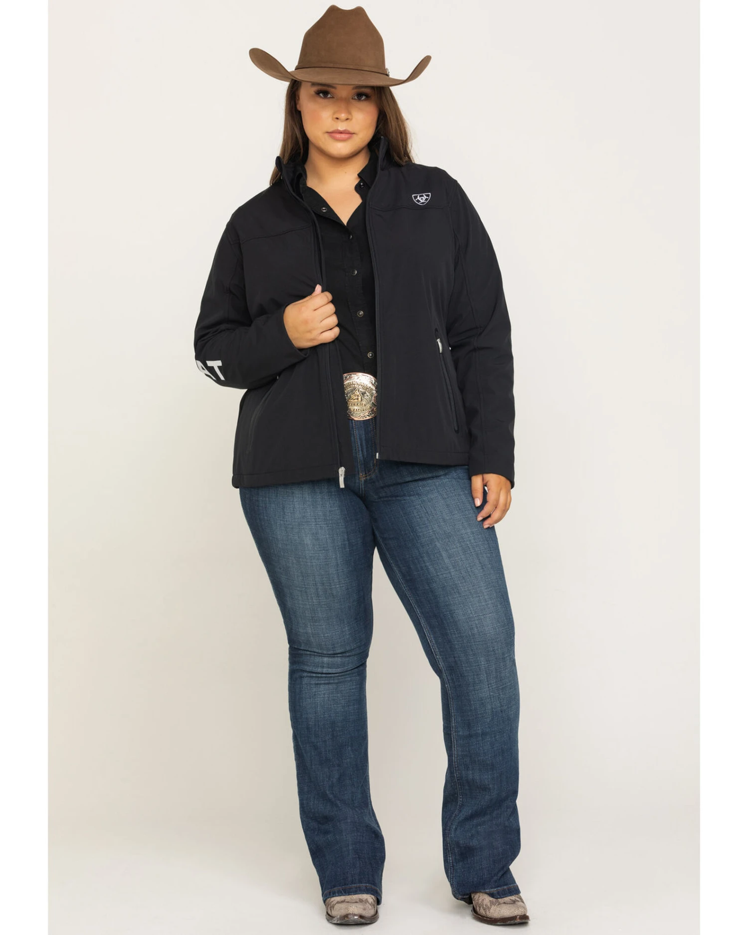 Ariat Women's Softshell Team Jacket - Plus 8 Ariat Women's Softshell Team Jacket - Plus - Image 6