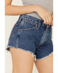 Wrangler Women's Frayed Hem Shorts 10 Wrangler Women's Frayed Hem Shorts -Ladies Western Cowboy 2000332320 400 P4