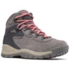 Columbia Women's Newton Ridge Plus Amped Waterproof Hiking Boot  -Ladies Western Cowboy 2000341286 200 P1