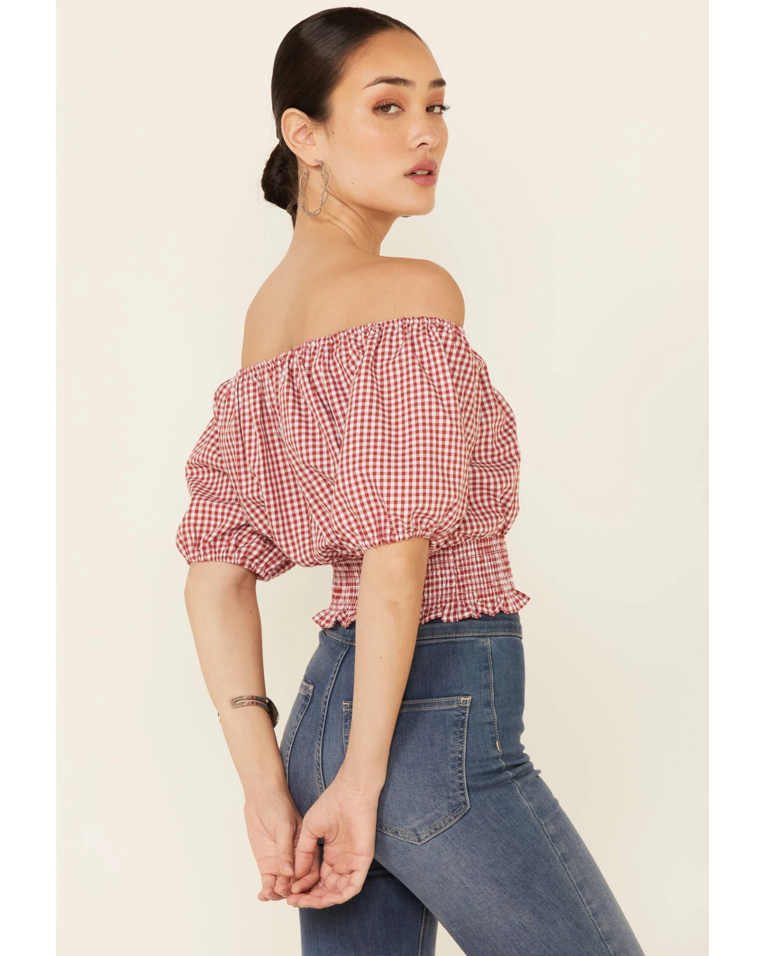 Beyond The Radar Women's Gingham Off-Shoulder Peasant Crop Top 6 Beyond The Radar Women's Gingham Off-Shoulder Peasant Crop Top - Image 4