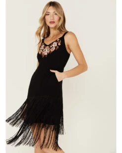 Idyllwind Women's Strawberry Hill Embroidered Floral Fringe Dress