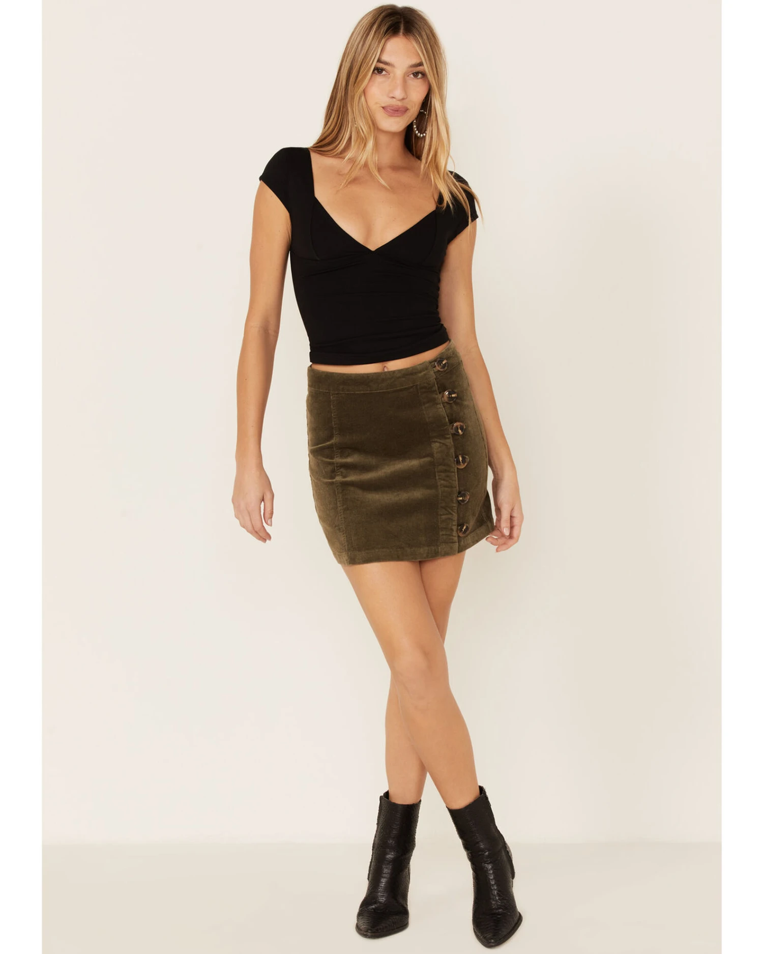 Wishlist Women's Olive Side Button Corduroy Mini Skirt 3 Wishlist Women's Olive Side Button Corduroy Mini Skirt