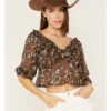 Wild Moss Women's Floral Print Tie-Front Peplum Crop Top 1 Wild Moss Women's Floral Print Tie-Front Peplum Crop Top -Ladies Western Cowboy 2000381596 001 P1