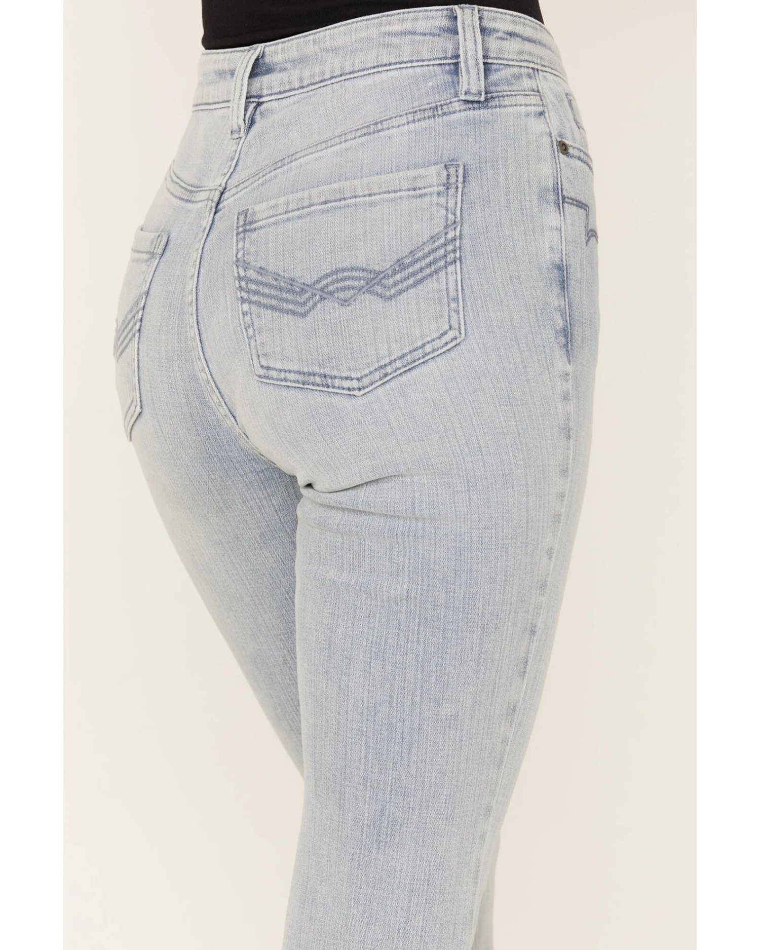 Idyllwind Women's Darbi High Risin Western Stitched Flare Jeans 6 Idyllwind Women's Darbi High Risin Western Stitched Flare Jeans - Image 4