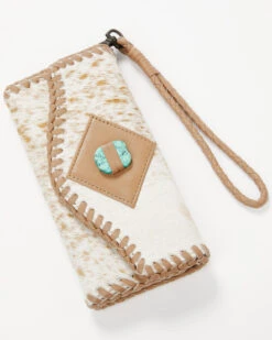 Idyllwind Women's Canyon Ridge Hair-On Cowhide Wallet