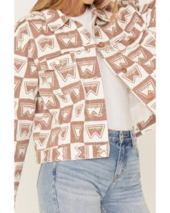 Wrangler Women's Heritage Signature Print Cut Off Jacket 8 Wrangler Women's Heritage Signature Print Cut Off Jacket -Ladies Western Cowboy 2000383486 200 P3