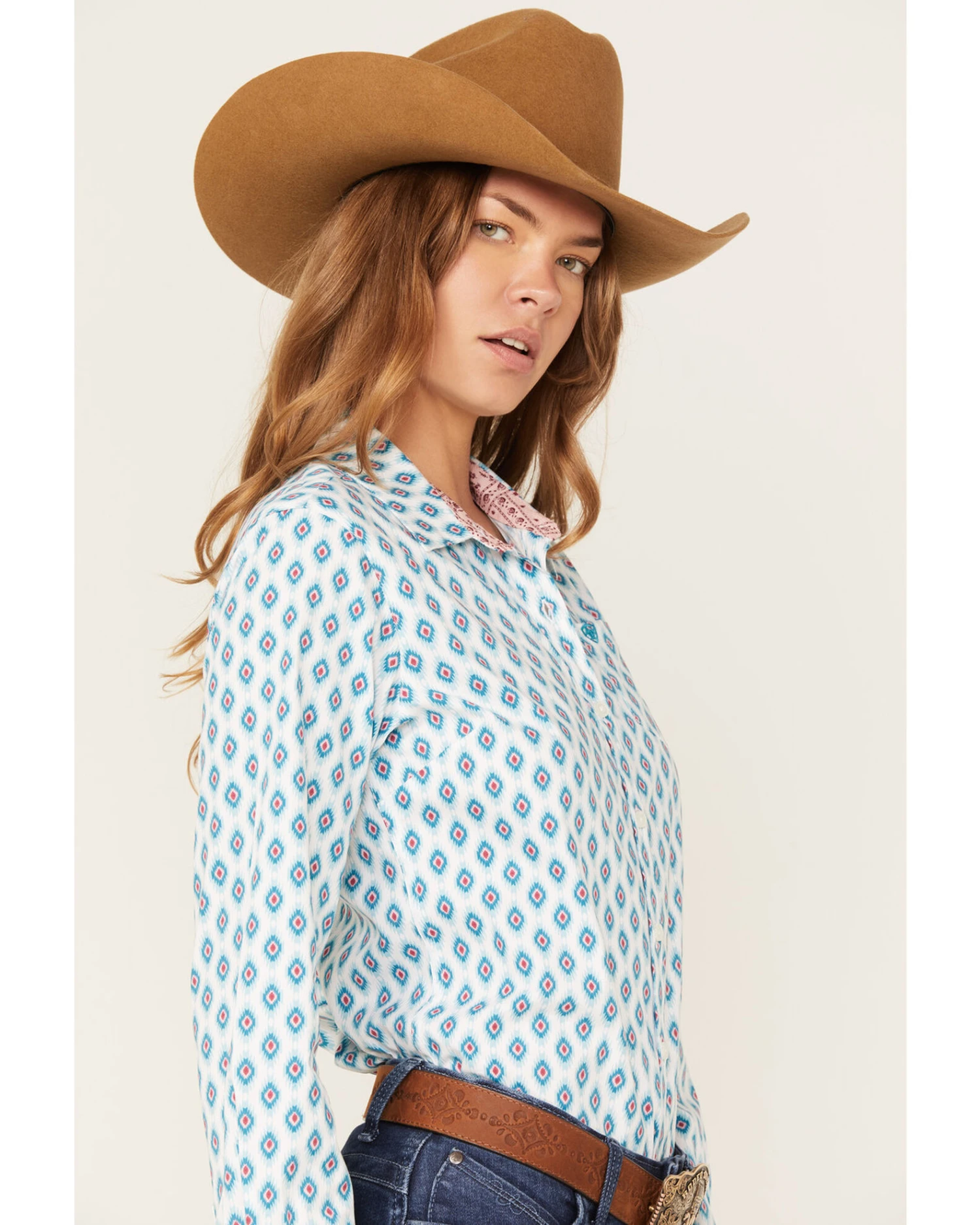 Ariat Women's Kirby Day Dreamer Print Button Down Long Sleeve Western Shirt 4 Ariat Women's Kirby Day Dreamer Print Button Down Long Sleeve Western Shirt - Image 2