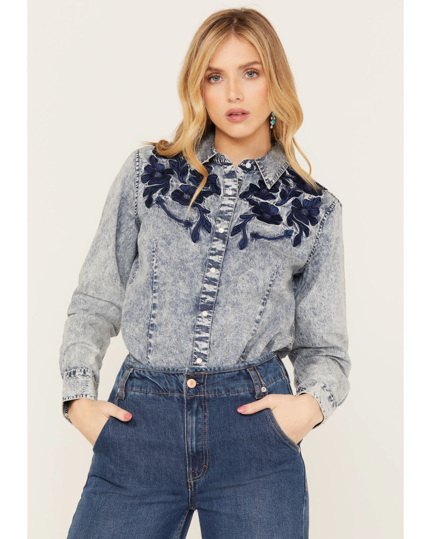 Panhandle Women's Medium Wash Floral Long Sleeve Pearl Snap Western Shirt 3 Panhandle Women's Medium Wash Floral Long Sleeve Pearl Snap Western Shirt